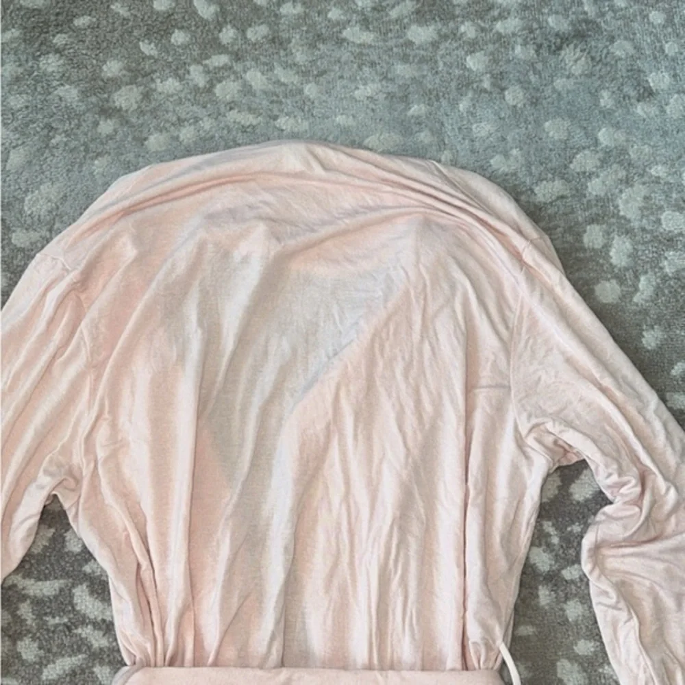 Eberjey Lady Godiva‎ Blush Pink Lace Trimmed Robe Small